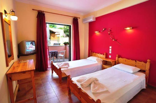 Apartments Corfu Sun Pool Side Benitses  Kamer foto