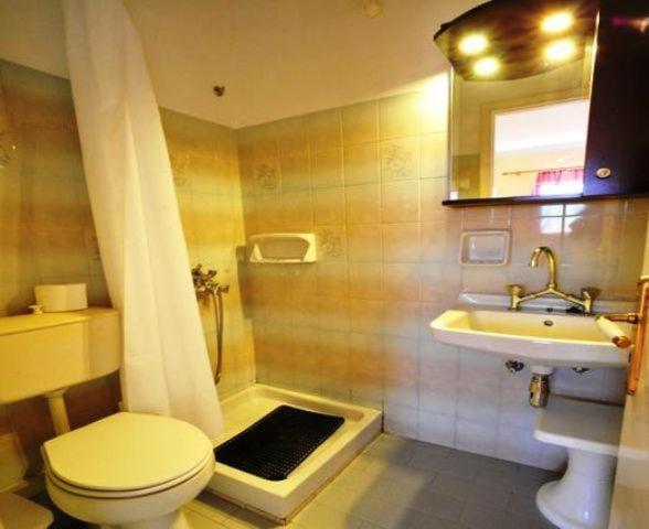 Apartments Corfu Sun Pool Side Benitses  Kamer foto